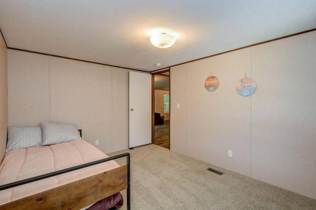 Seaside Serenity - Holiday Home Sleeps 10 Dickinson Extérieur photo